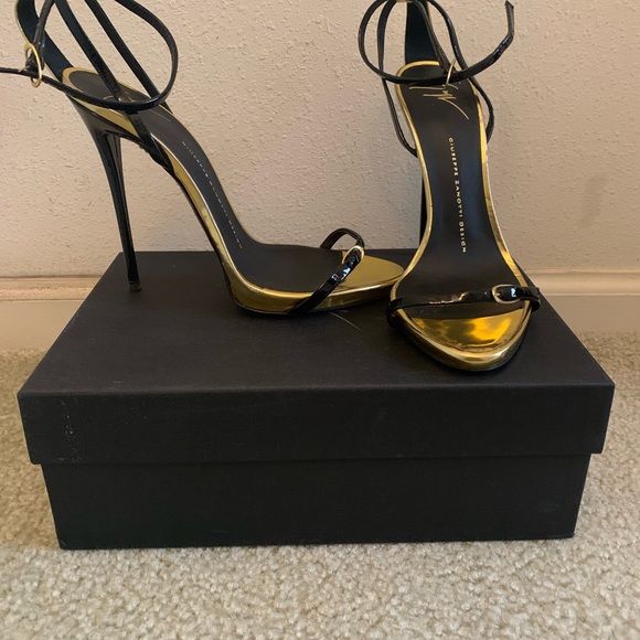 Giuseppe Zanotti Coline Nero Sandal size 39 - Picture 2 of 6